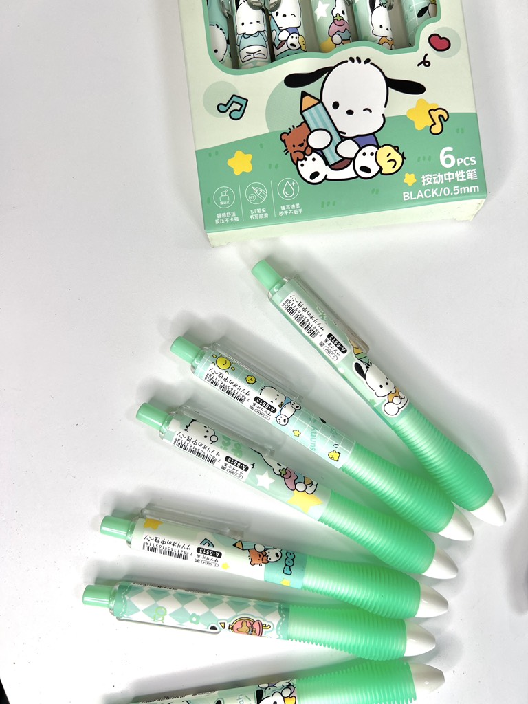 Hộp Bút Đen Hoạt Hình RCBUT0394