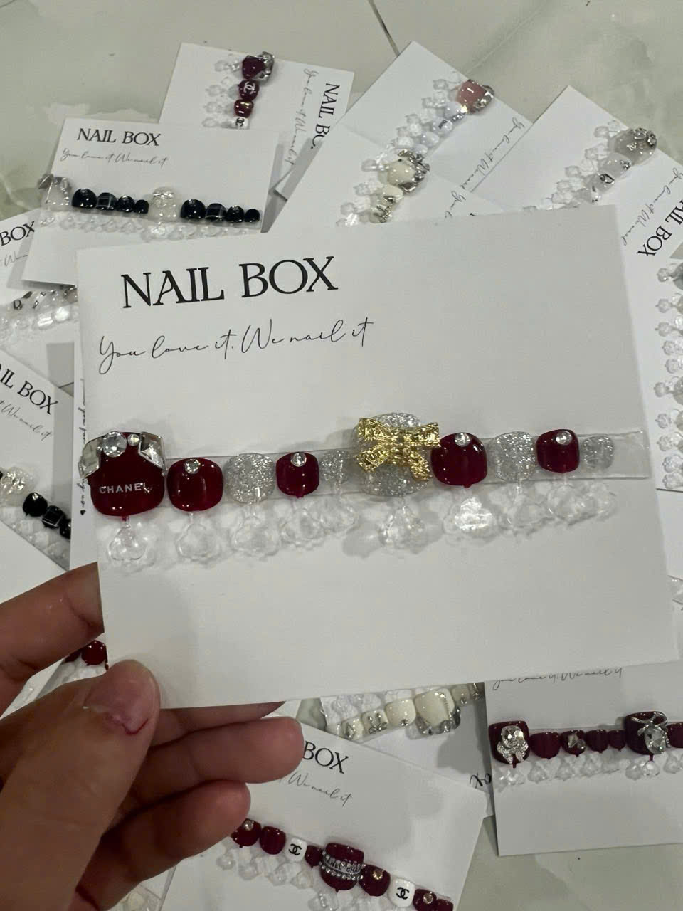 Nail Box Chân Kèm Dũa