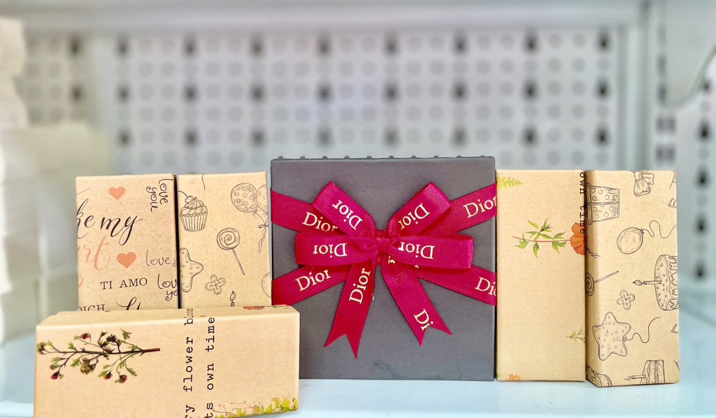 Set 1 Hộp Vuông+ 5 hỘP H7