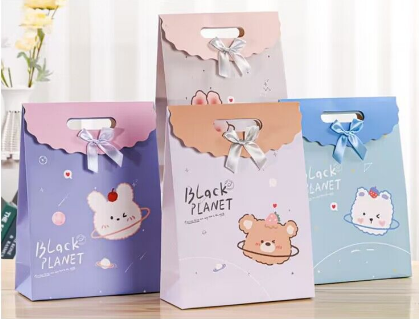 Túi Quà Nắp Size 24.5*12.5*31.5cm RC3924