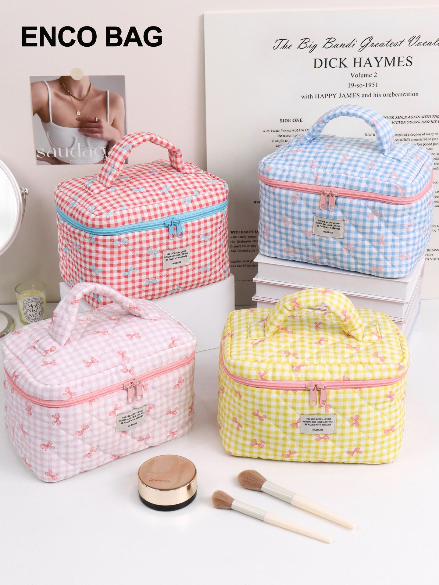 Túi Đựng Mỹ Phẩm Caro Nơ RC2460