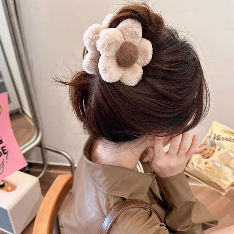 Kẹp Tóc Lông Hoa RCCC51