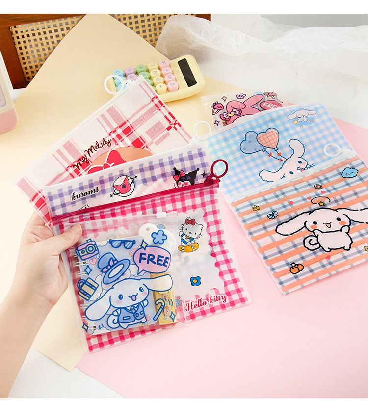 Set 10 Túi Đựng Mini Hoạt Hình RC3409