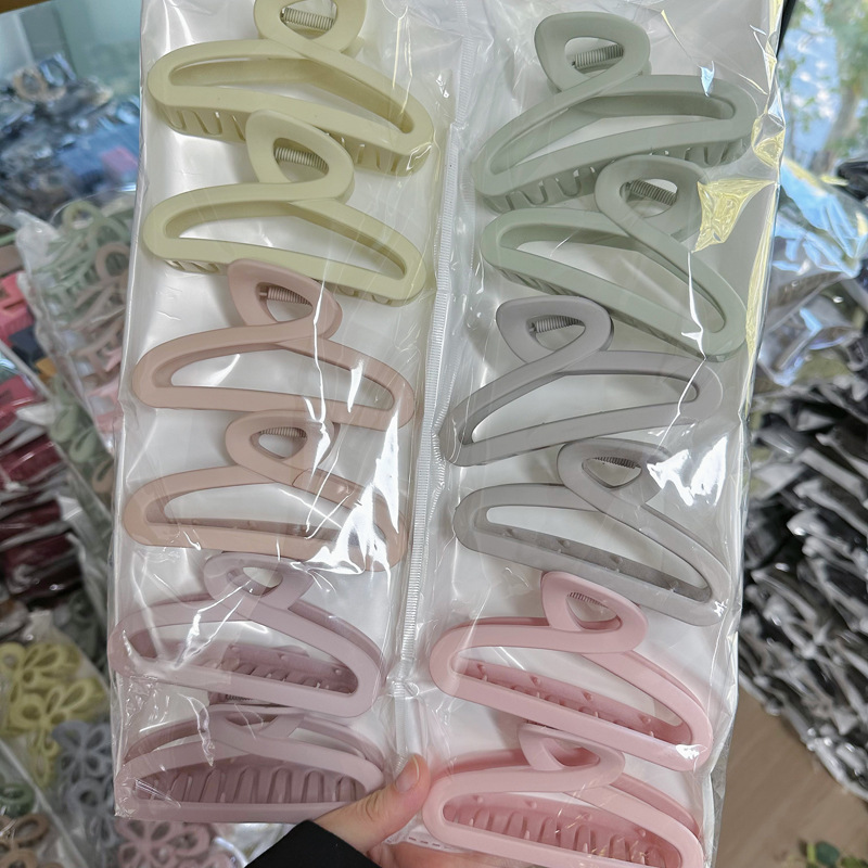 Set 12 Kẹp Nhựa Trơn RC1669