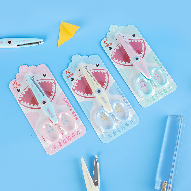 Kéo Cắt Họa Tiết RC0391