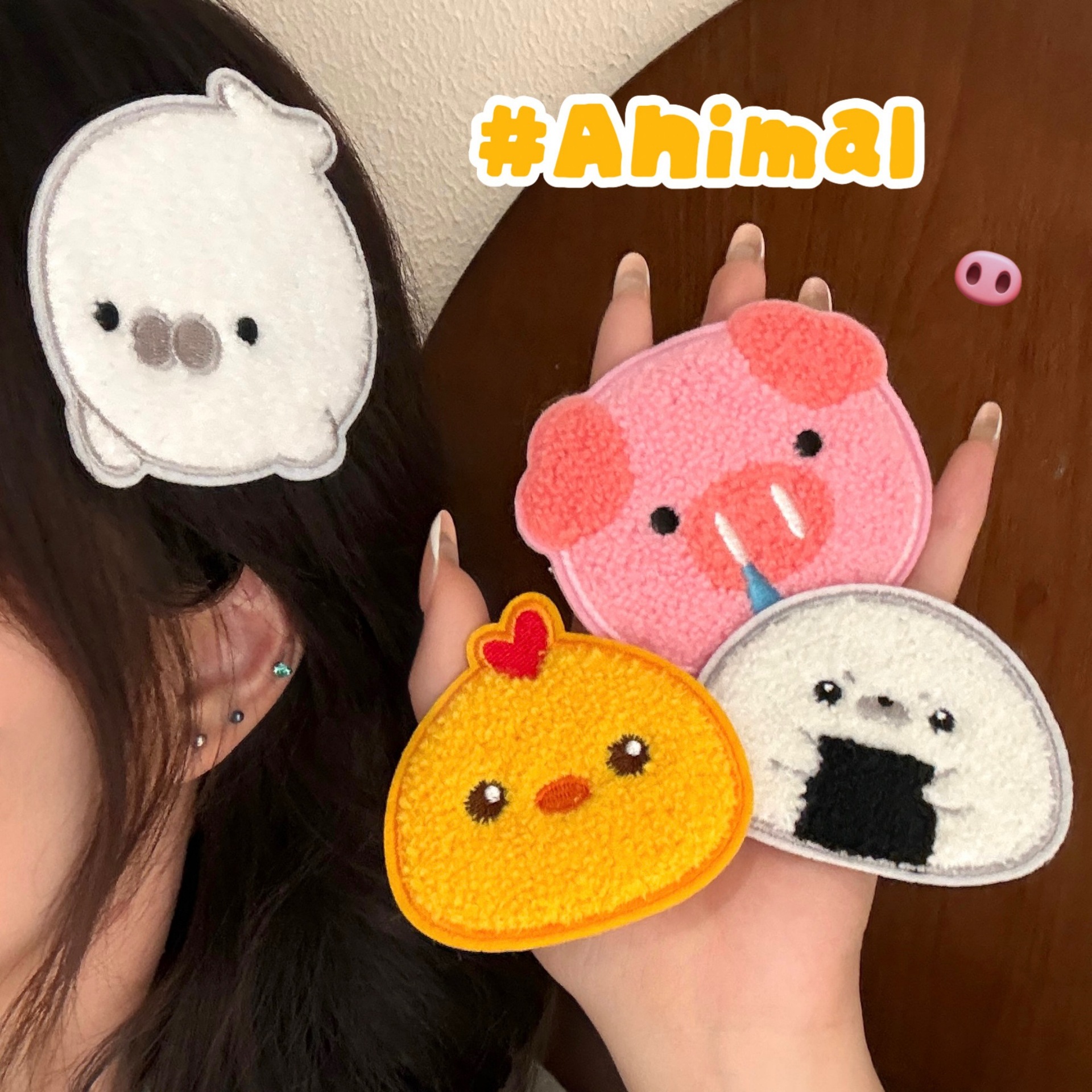 Dán Mái Hình Cute RC4888