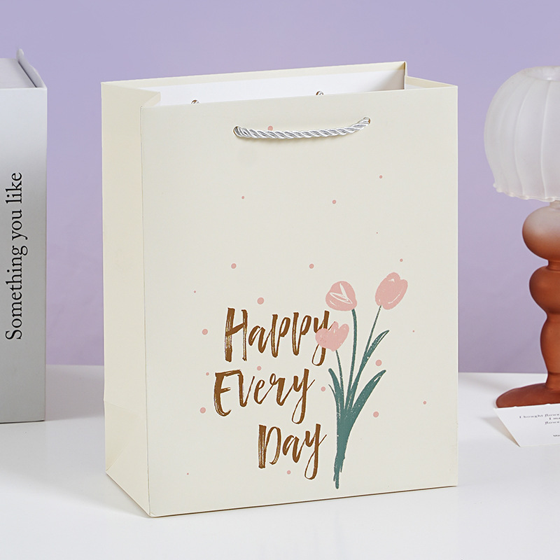 Hộp Đựng Kính Kitty RC3710