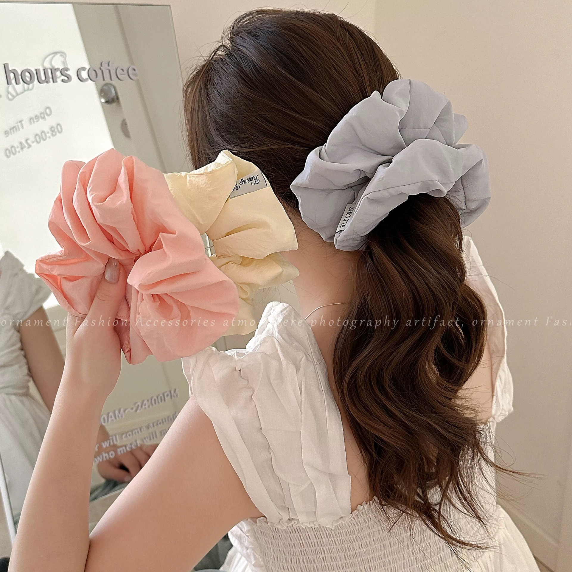 Cột Tóc Phồng RC01030