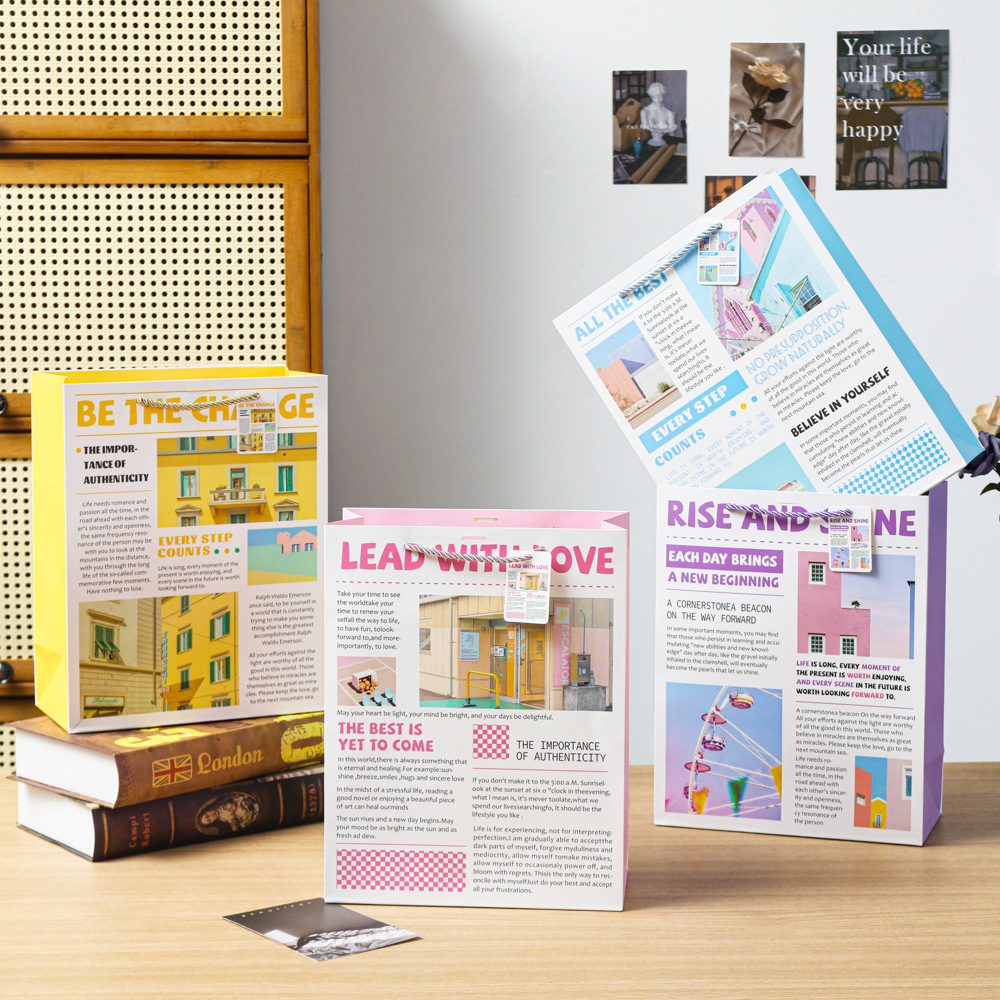 Túi Quà Báo Size 18.5*10*24cm RC3847