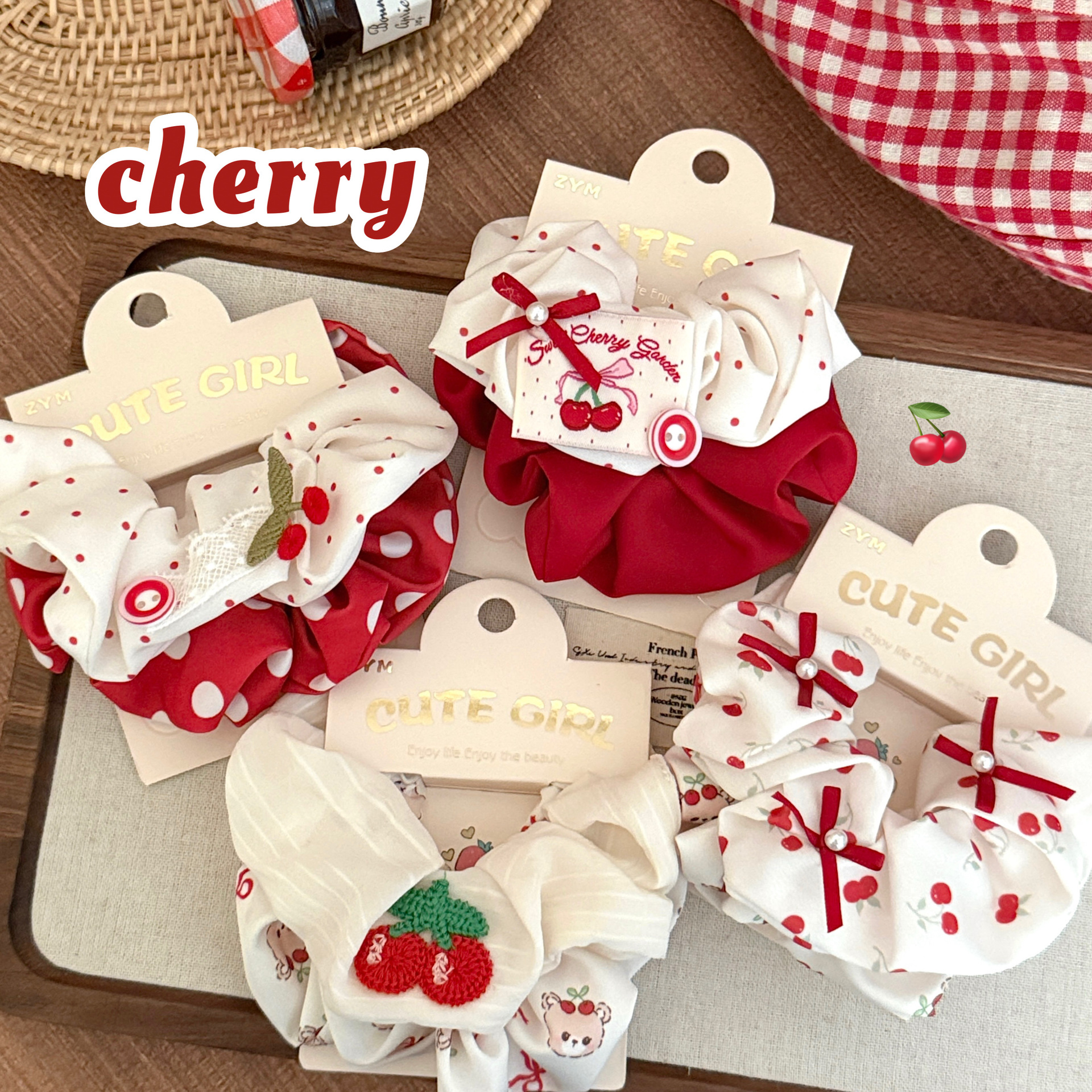 Set Cột Tóc Có Tag Giấy RC3606