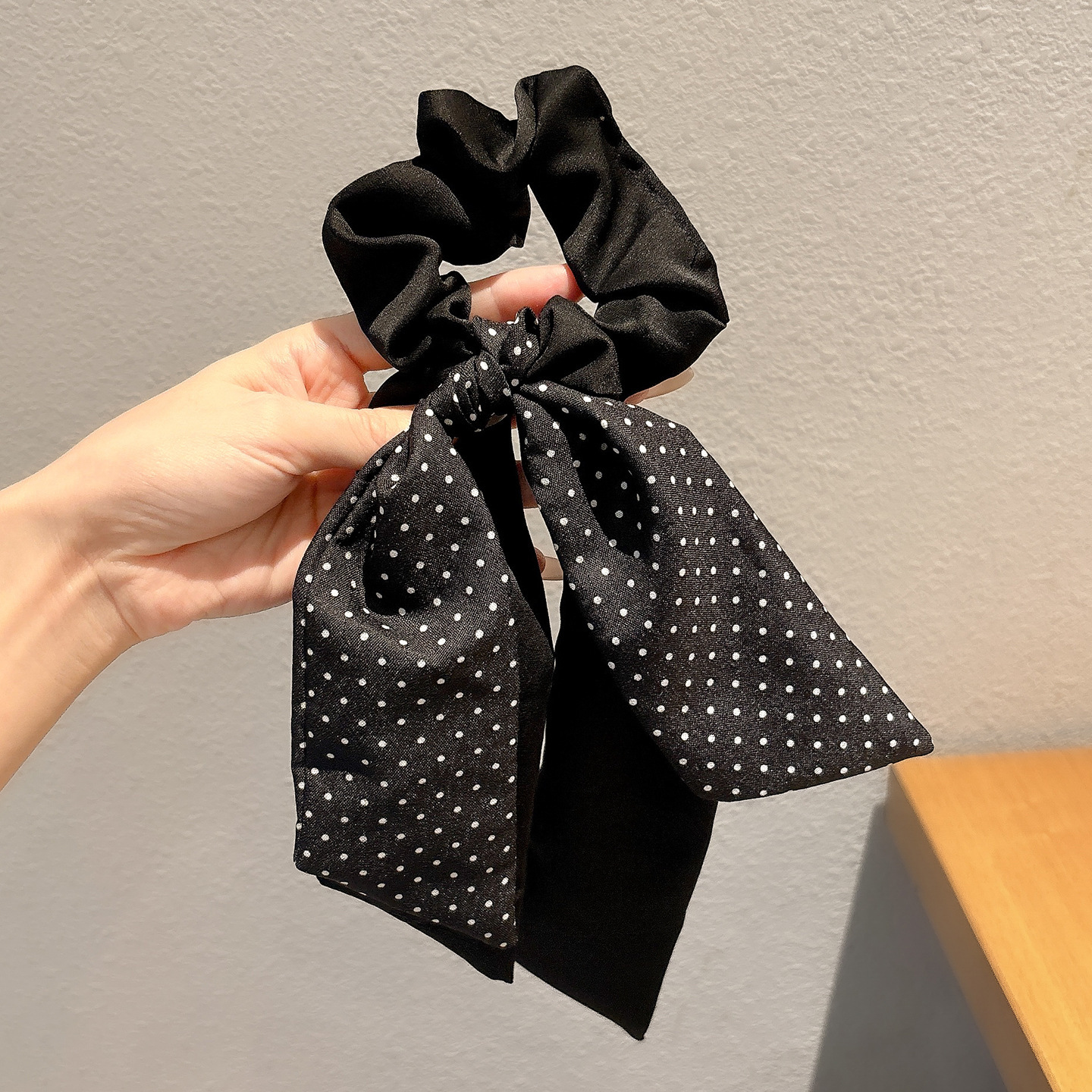 Cột Tóc Nơ Chấm Bi RC3574