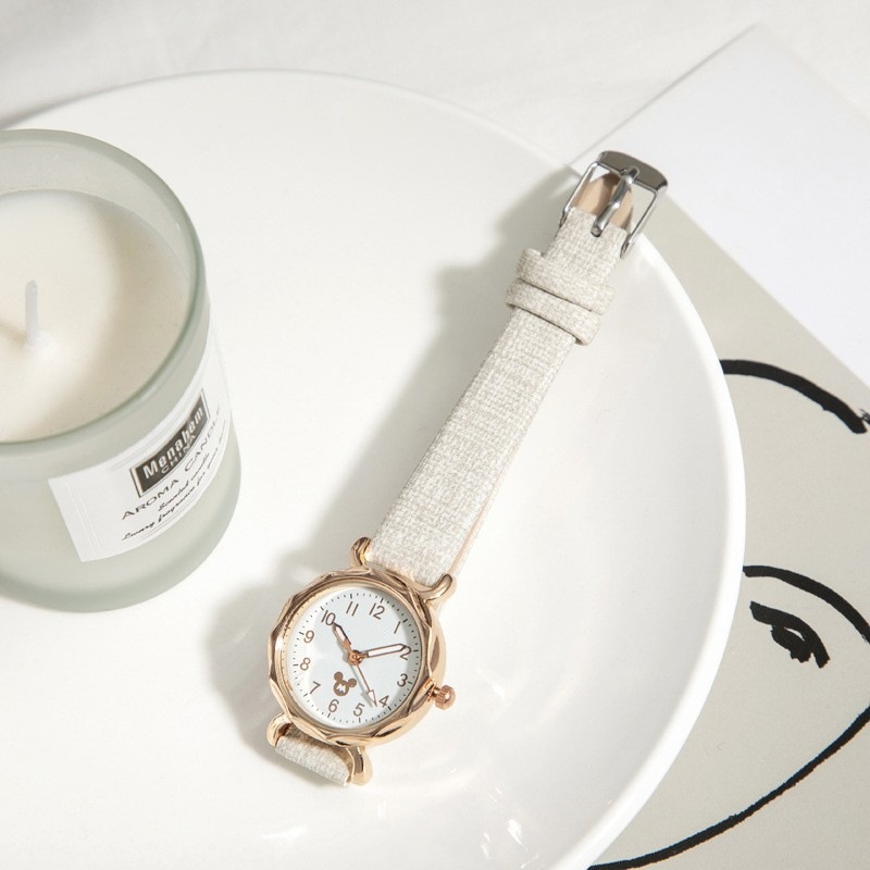 Đồng Hồ Đeo Tay RC1053