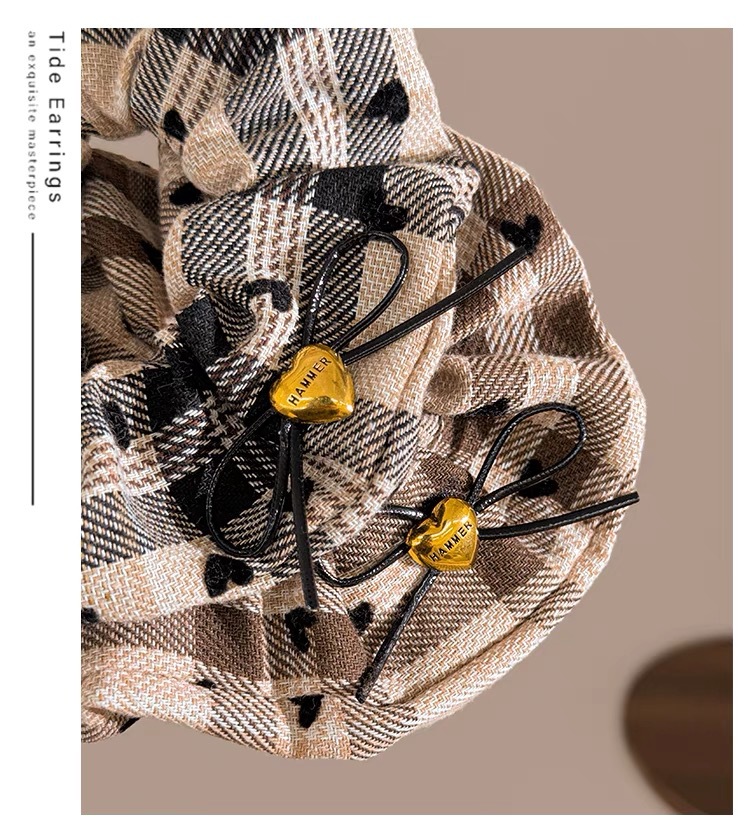 Cột Tóc Caro Tim RC2603