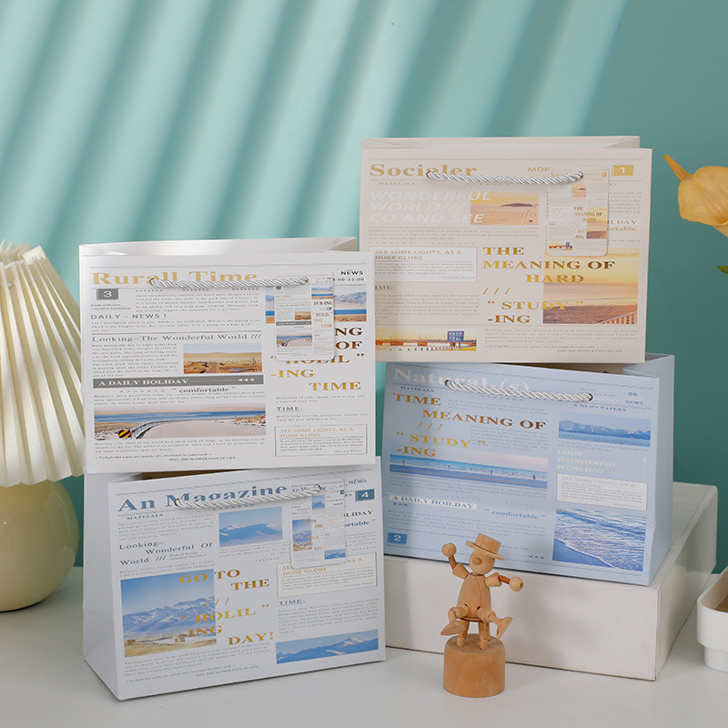 Túi Quà Phong Cảnh 24.5*9.5*20cm RC871