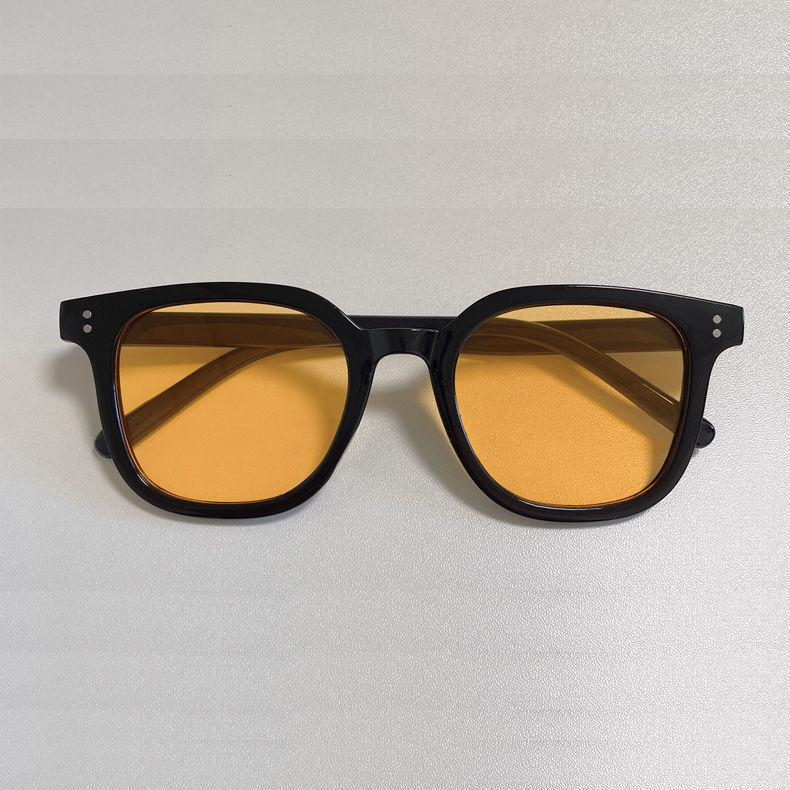 Mắt Kính Màu RC2794