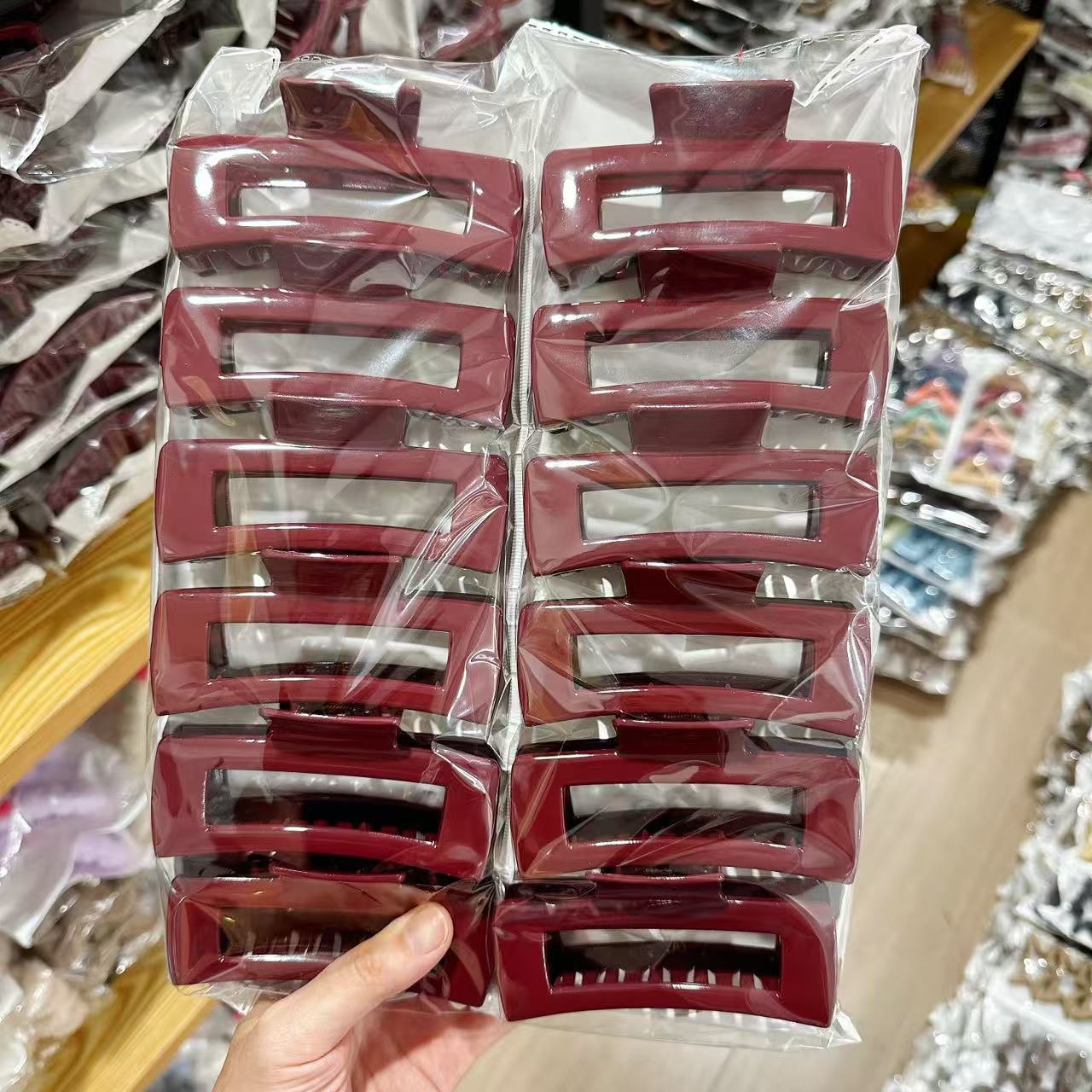 Set 12 Kẹp Nhựa Trơn RC1669