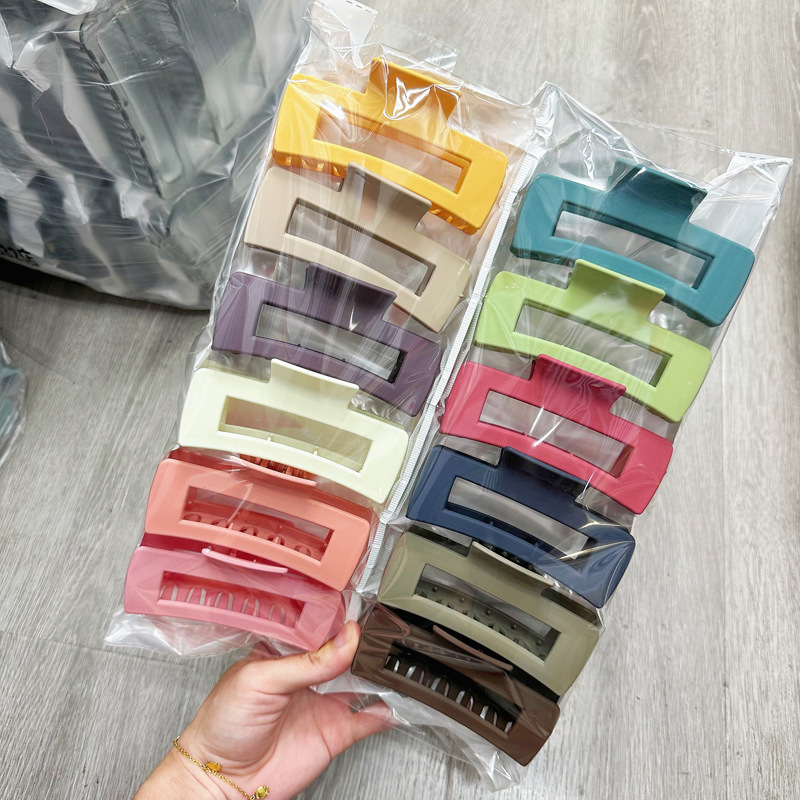 Set 12 Kẹp Nhựa RC1668