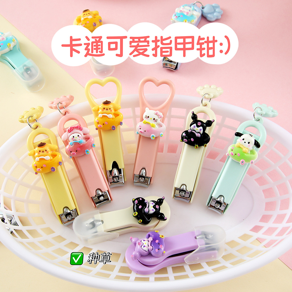 Bấm Móng Tay Charm RC4399