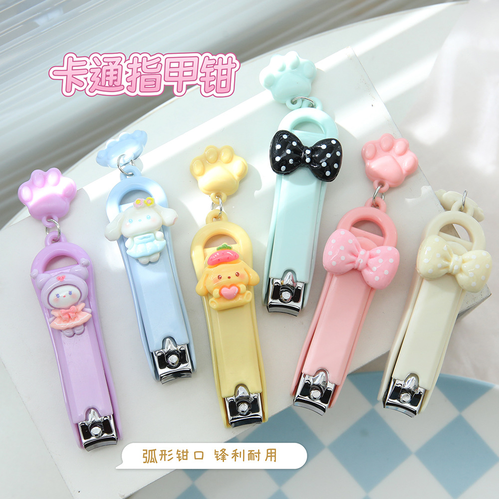 Bấm Móng Tay Charm RC4399