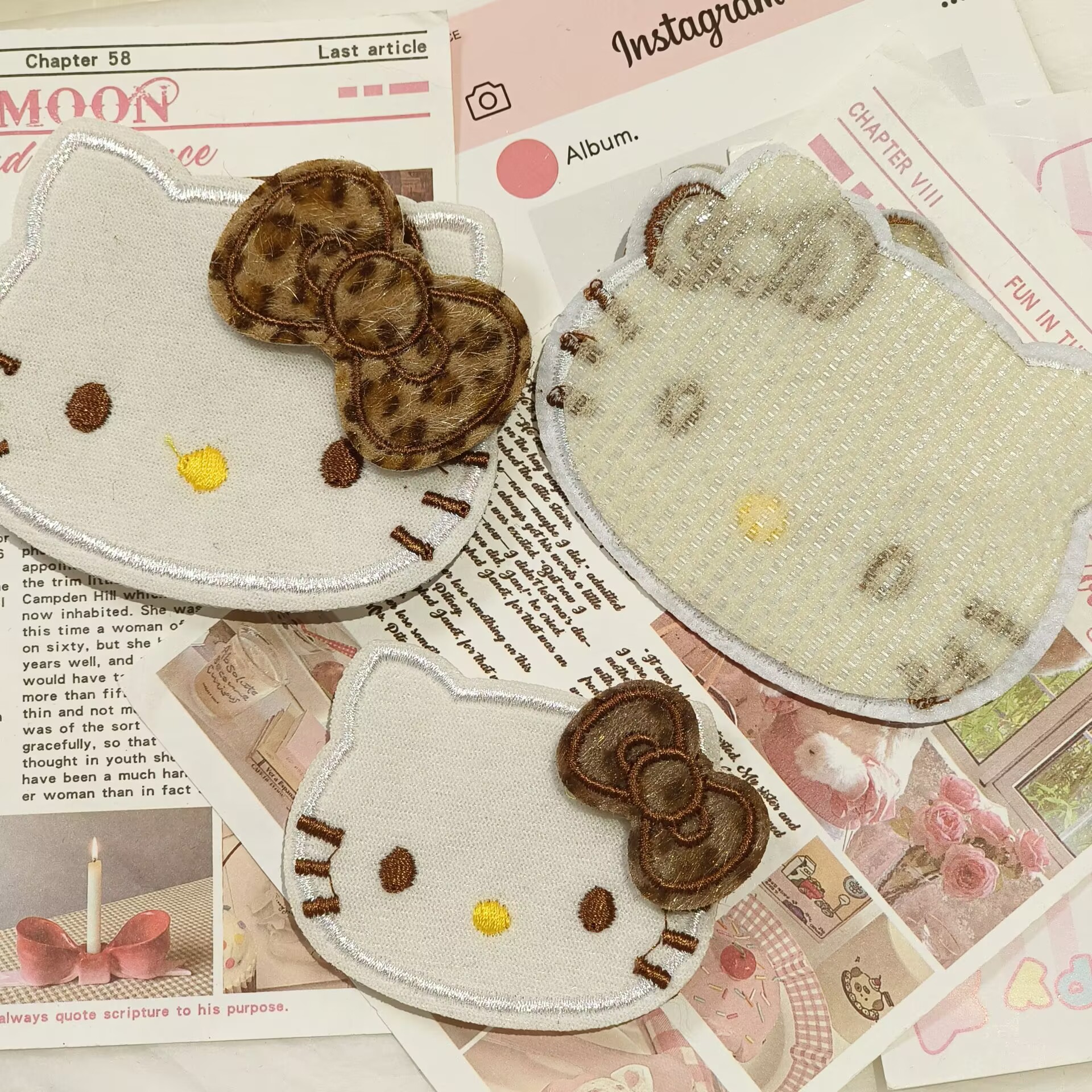 Cặp Dán Mái Kitty RC3453