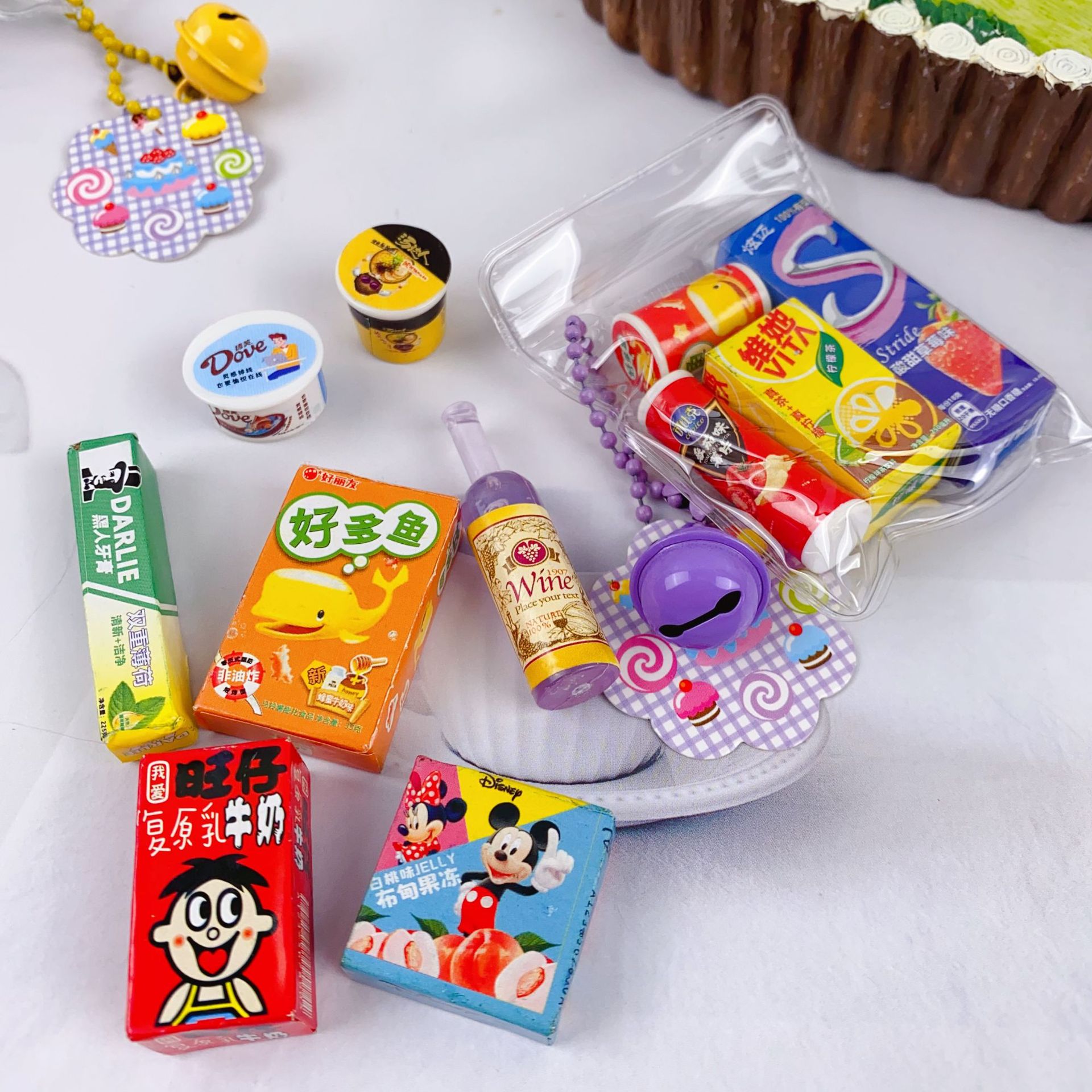 Hộp 21 Túi Charm Bánh Nước RC3072