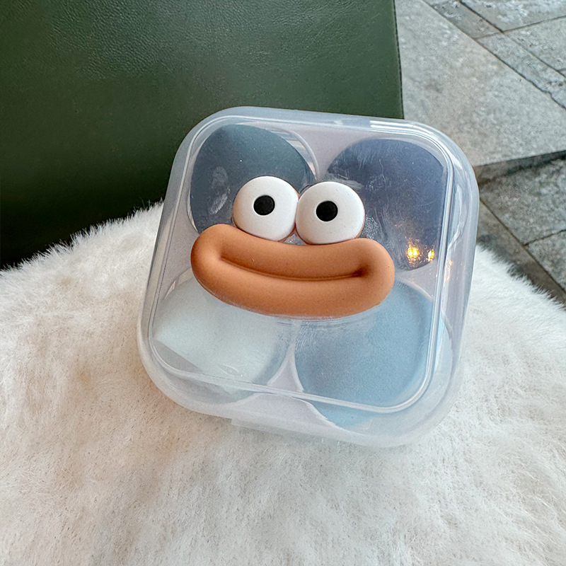 Hộp 4 Mút Trang Điểm NT152