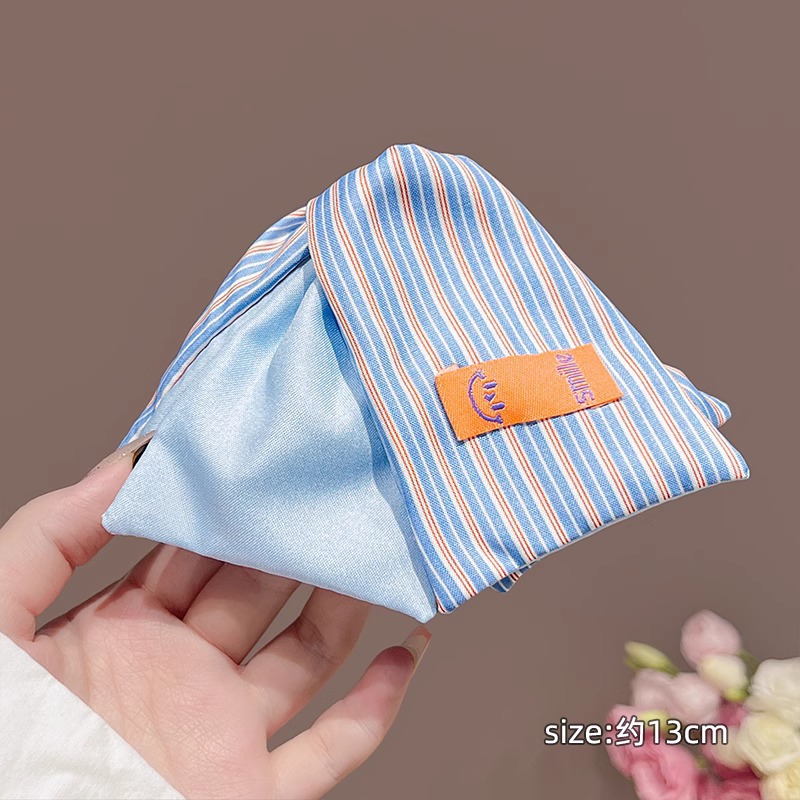 Kẹp Tam Giác Xanh RC4508