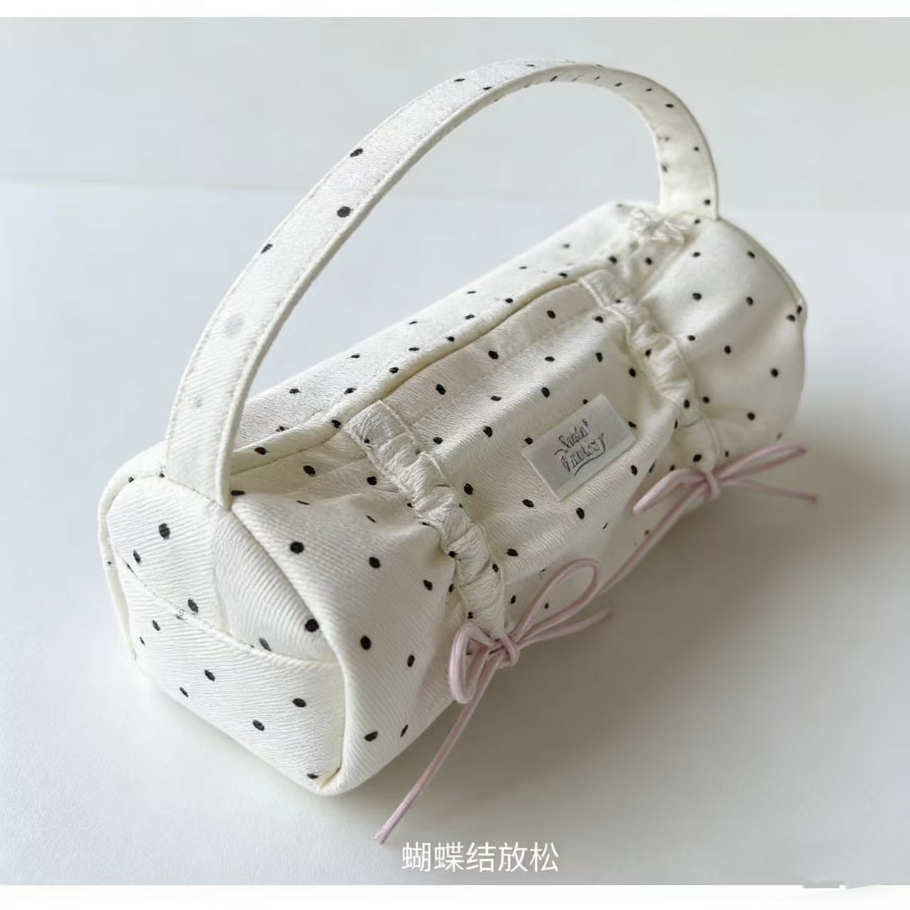 Bóp Viết Chấm Bi Nơ RC4132