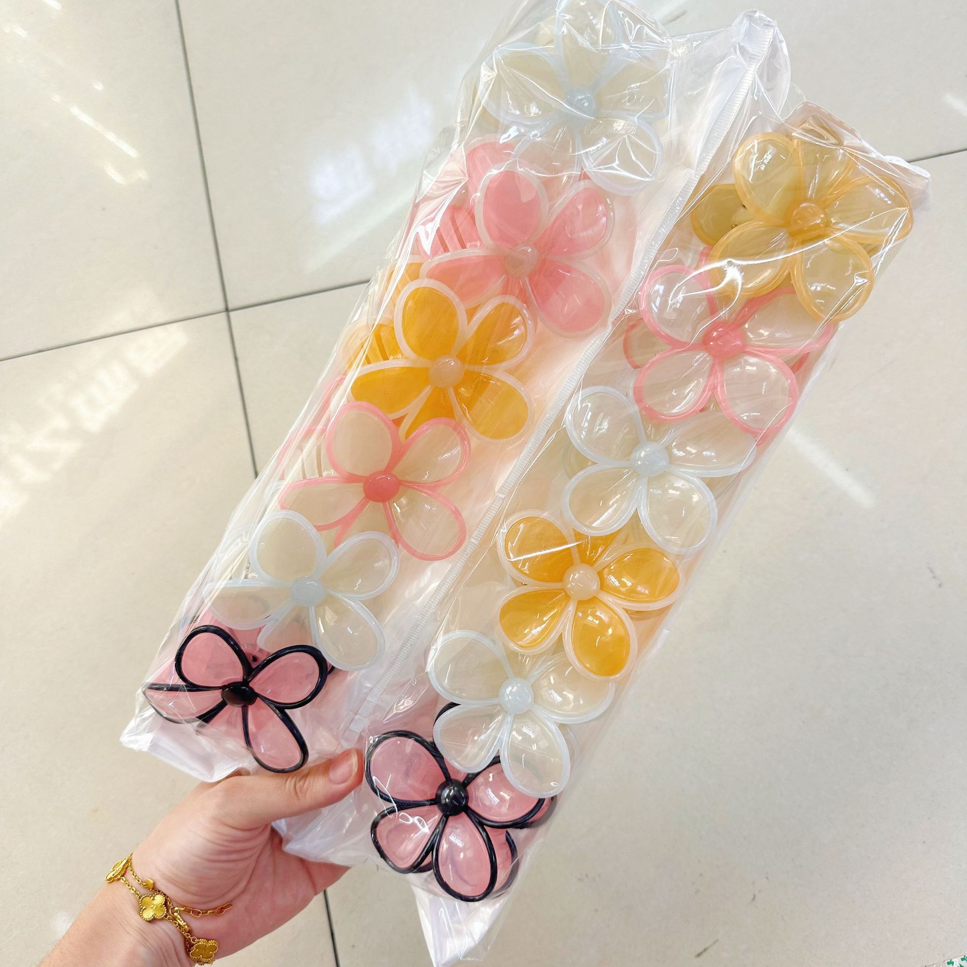 Set 12 Kẹp Nhựa RC4184