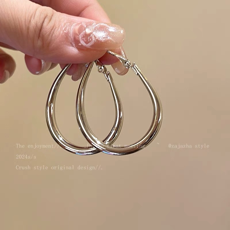 Bông Tai Giọt Nước RC3643