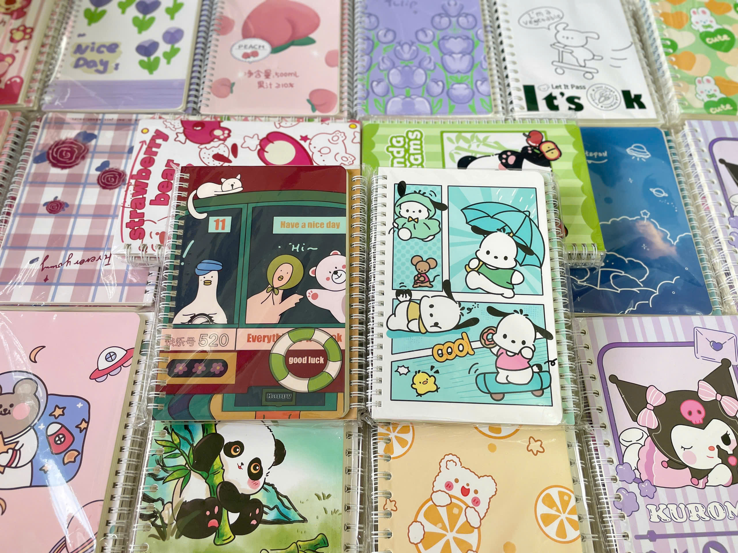 Lốc 4 Sổ Lò Xo A5 Nhiều Mẫu ND01339