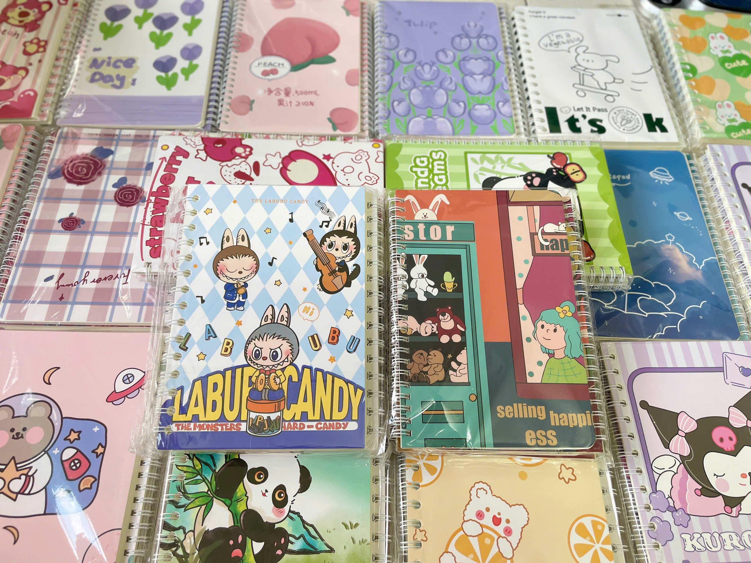 Lốc 4 Sổ Lò Xo A5 Nhiều Mẫu ND01339