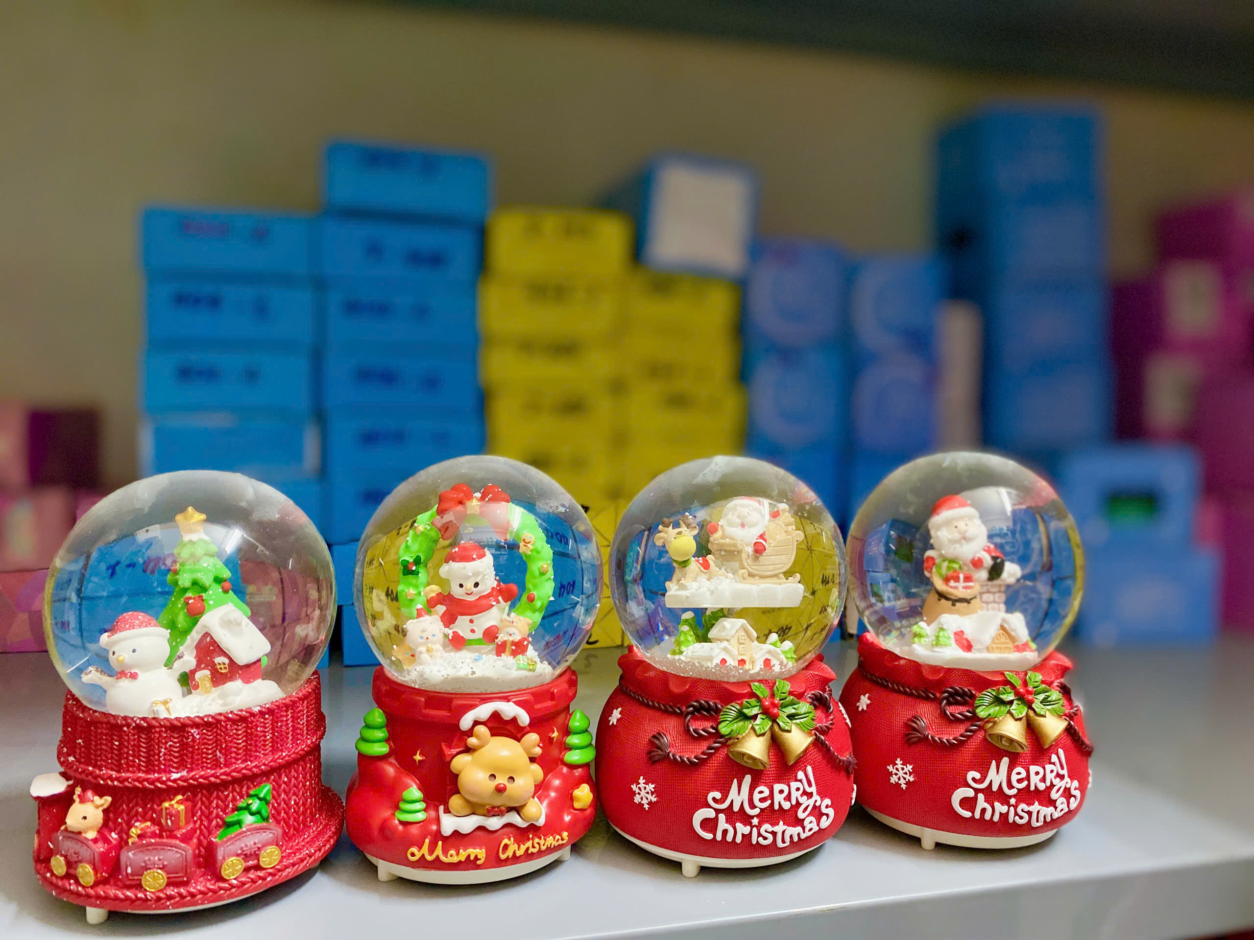 Qủa Cầu Tuyết Noel Lớn RC400