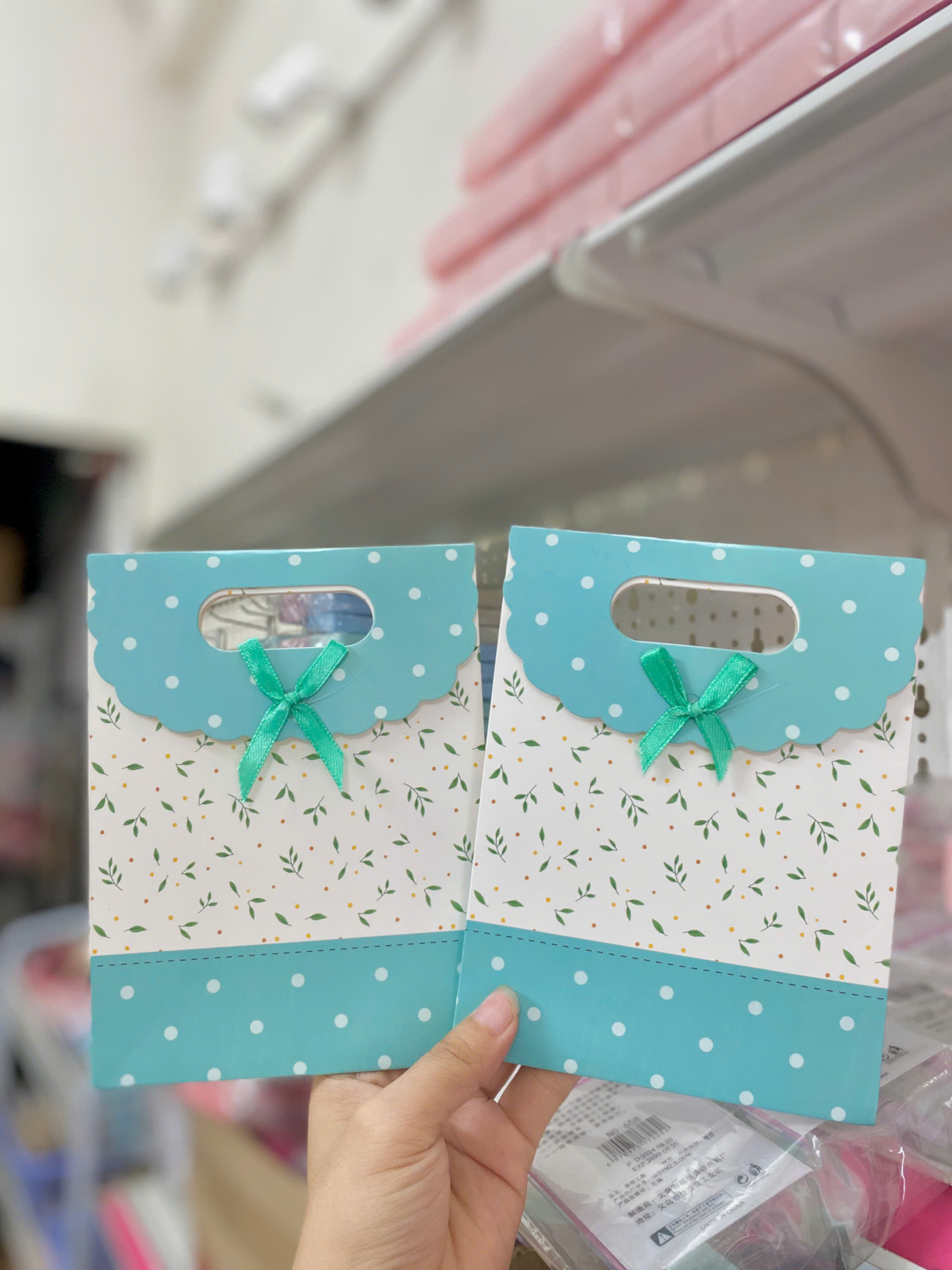 Túi Qùa Có Nắp Mini 12.5*16.5*6cm