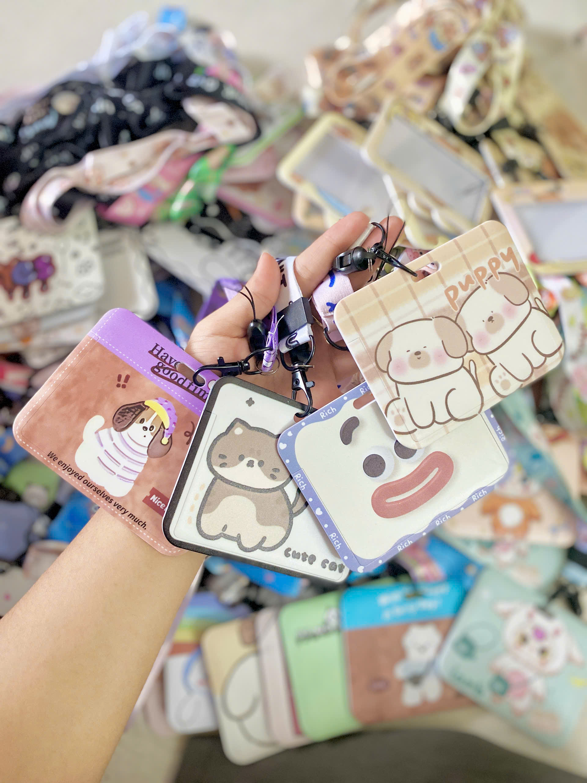 THẺ ĐEO NGANG ND79