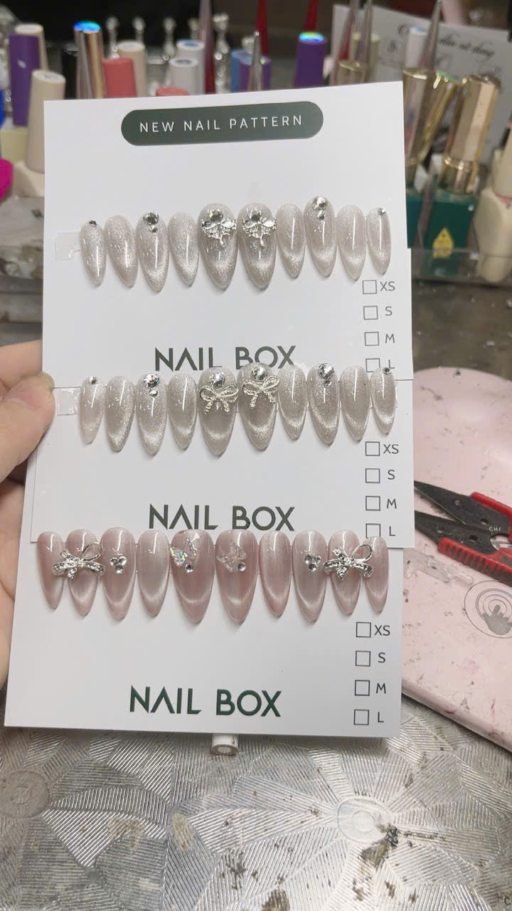 Nail Box Tay Kèm Keo Dũa ND99