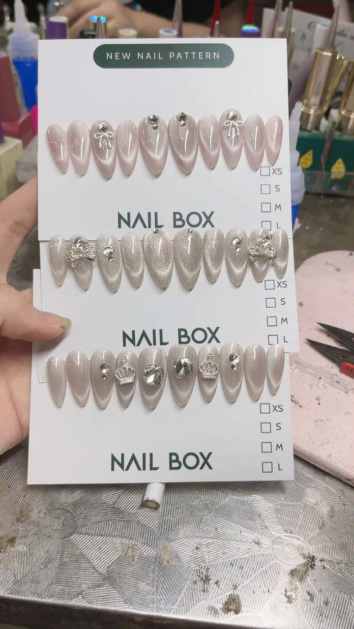 Nail Box Tay Kèm Keo Dũa ND99