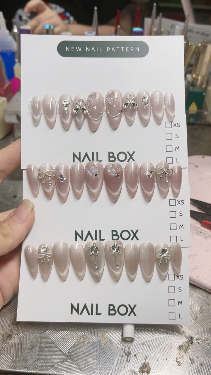 Nail Box Tay Kèm Keo Dũa ND99