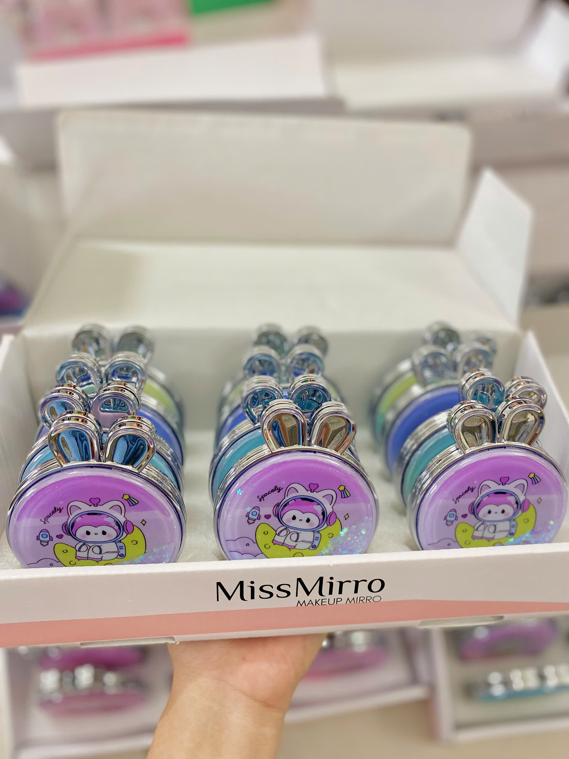 Hộp 12 Gương Tai Thỏ Nhũ G01