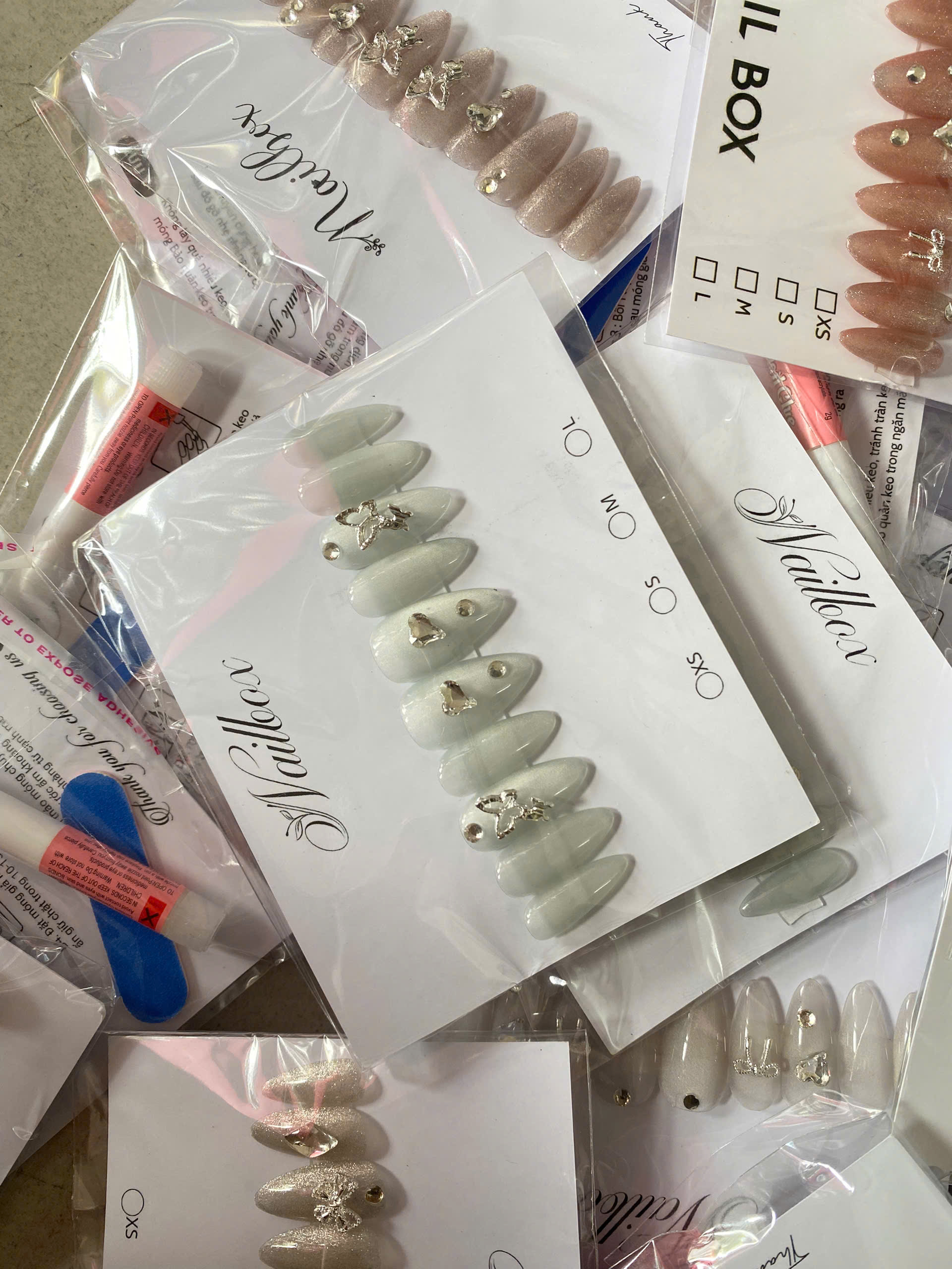 Nail Mắt Mèo Đá