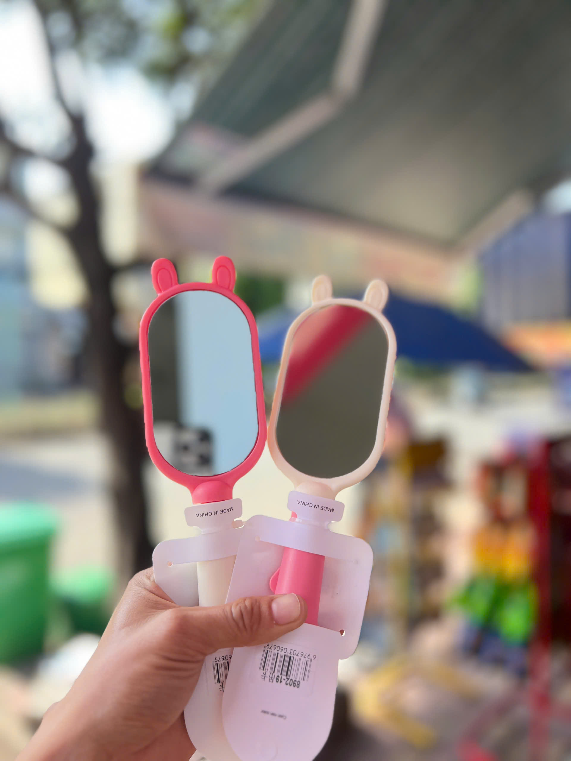 Lược Gương Tai Thỏ