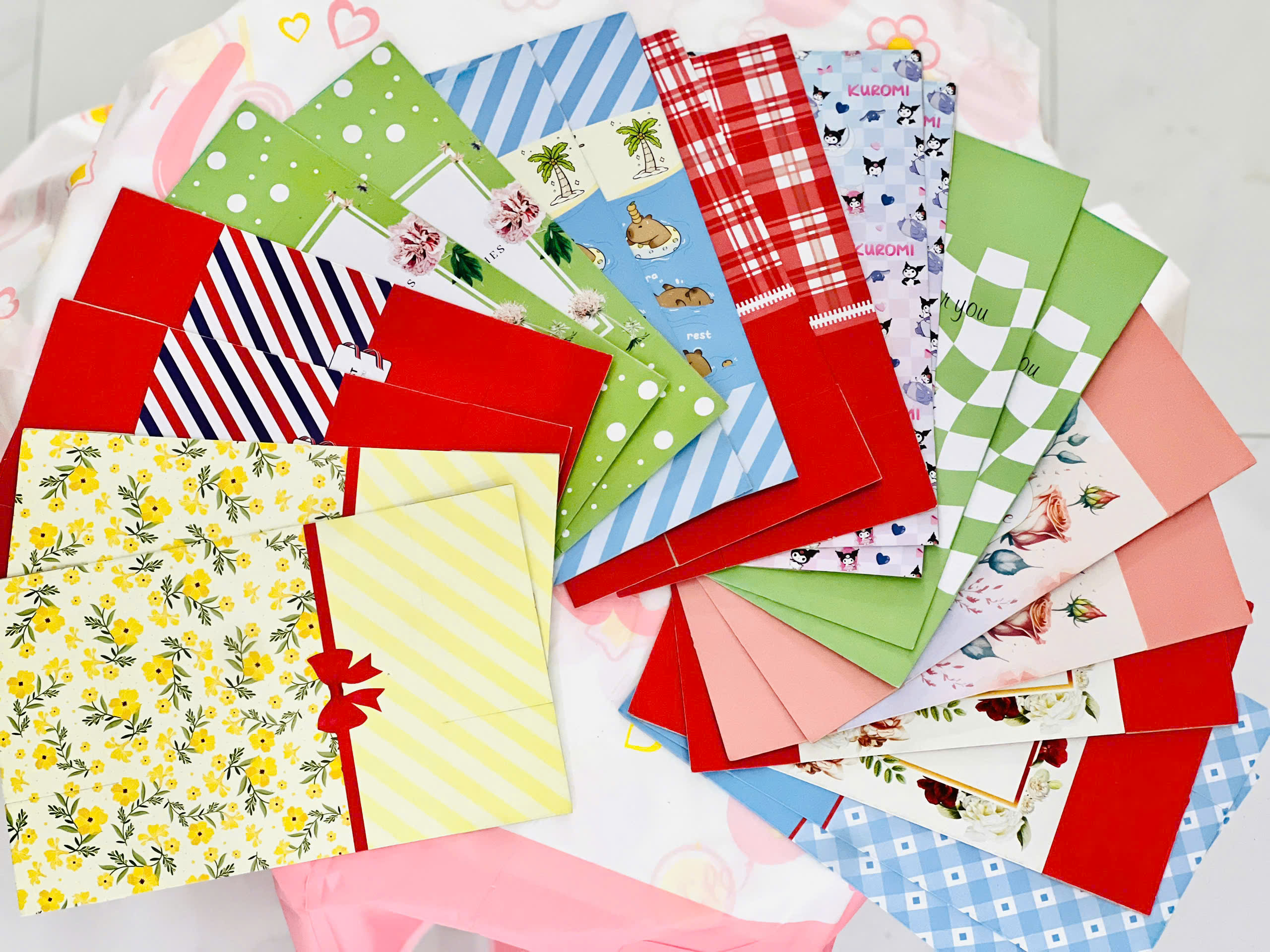 Hộp IN Họa Tiết Tự Xếp Dán