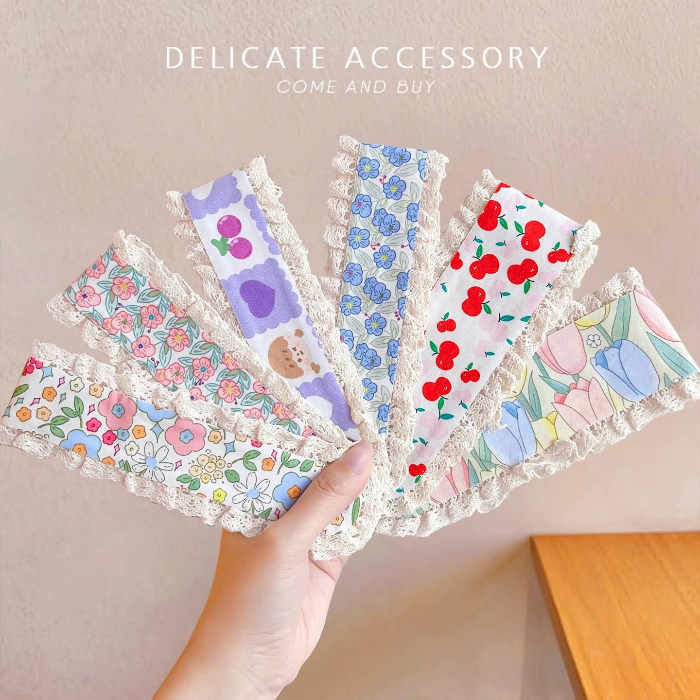 Dán Mái Tiểu Thư RCDM3513