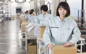 Tuyển 02 nữ đóng gói