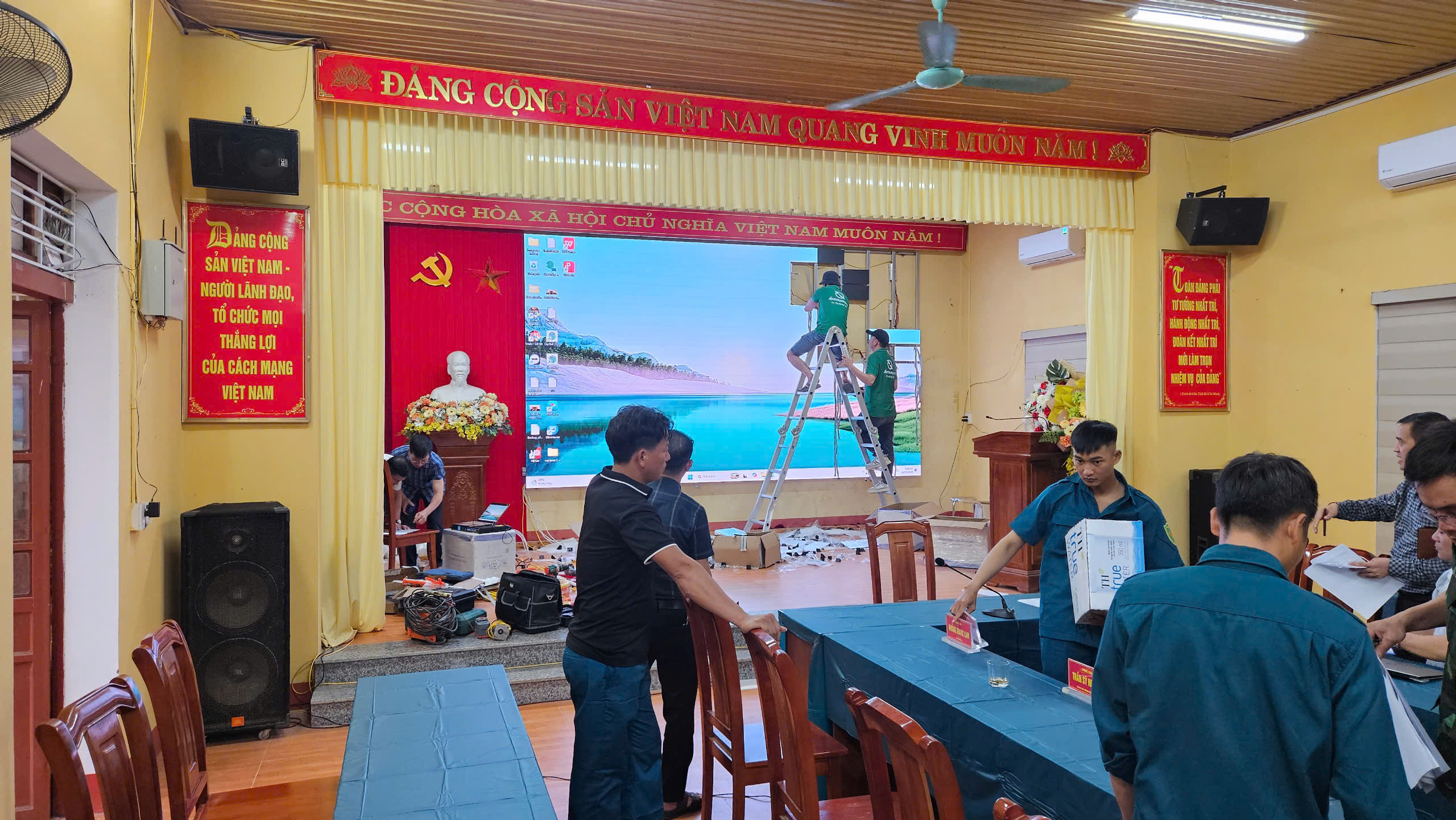 Thi Công Màn Hình LED P2.5 UBND Xã Tân Hợp – Lào Cai