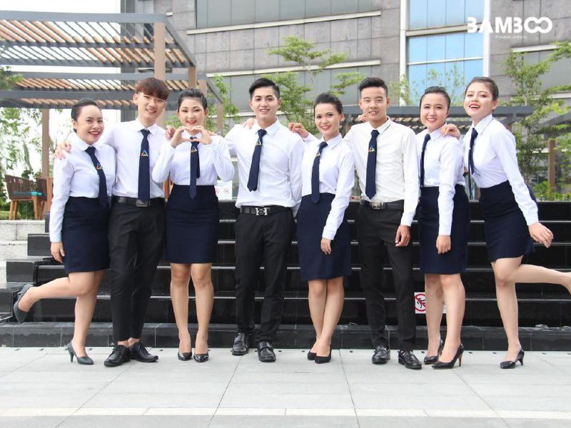 Đồng phục bất động sản chuyên nghiệp, nâng tầm thương hiệu