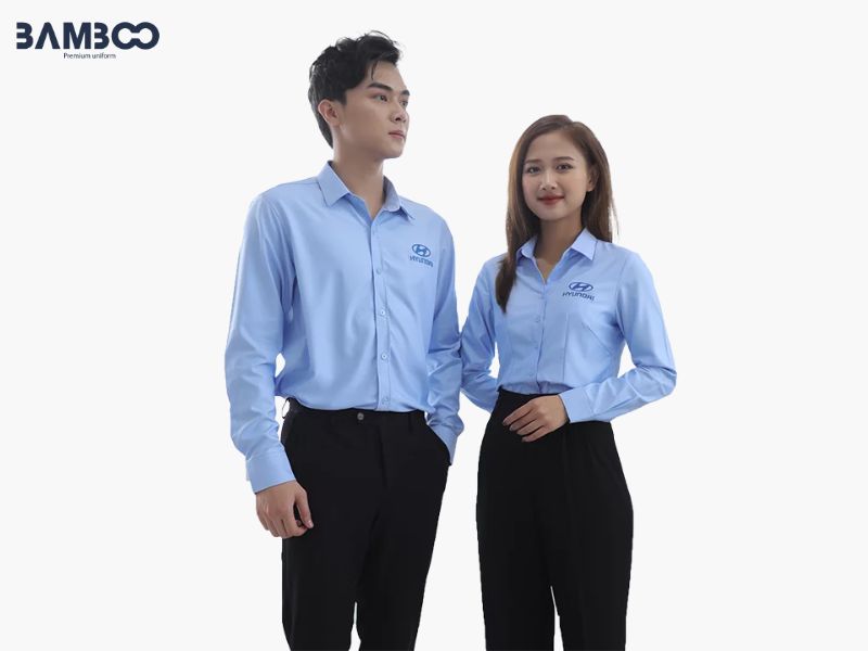 Áo sơ mi Hyundai chỉn chu, thoải mái, giúp nhân viên showroom tạo diện mạo chuyên nghiệp và đồng nhất