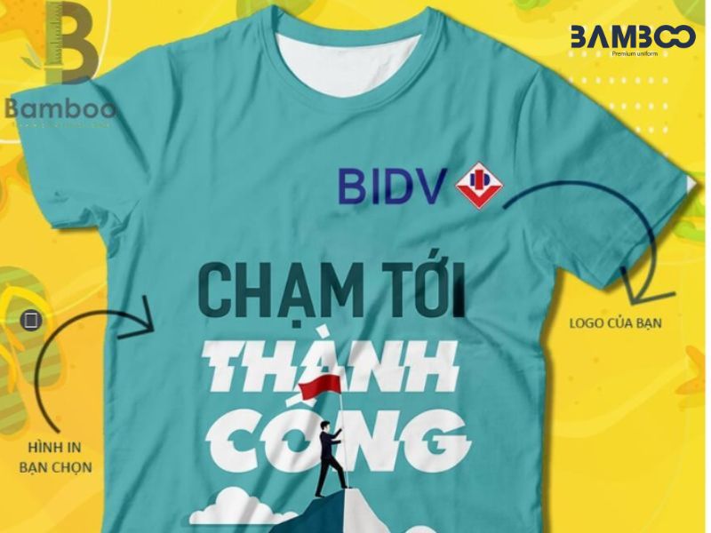 Áo thun đồng phục xanh dương họa tiết sống động