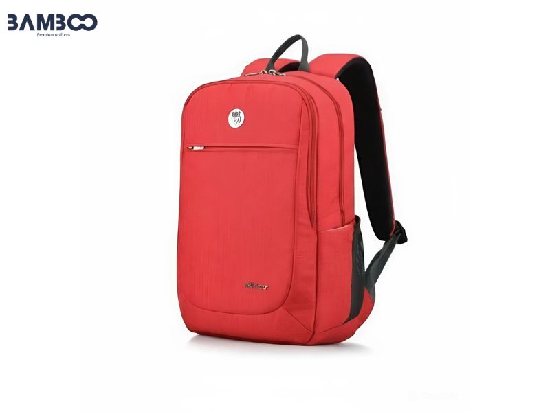 Balo đồng phục đỏ mang phong cách trẻ trung, hiện đại
