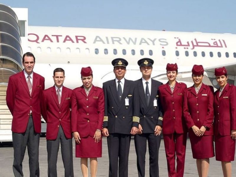 Bộ đồng phục tiếp viên hàng không Qantas